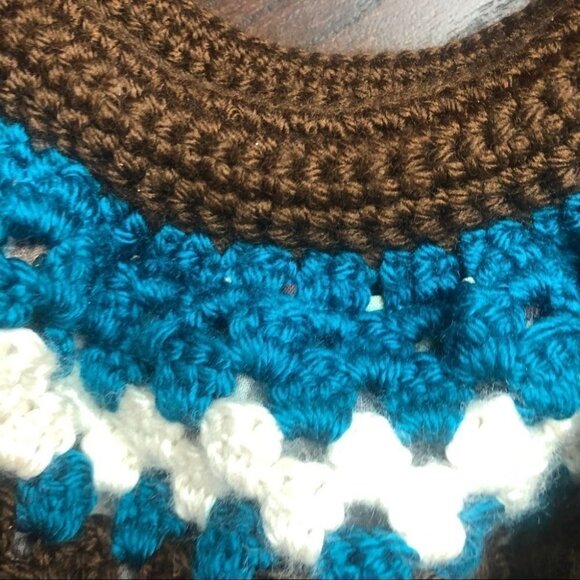 Vintage Crocheted Handbag - Picture 5 of 9